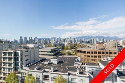 Fairview Slopes Sub-Penthouse for sale: CAMBIE+7 3 Bedroom + Storage  Stainless Steel Appliances, Glass Shower, Hardwood Floors 1,094 sq.ft. (Listed 2020-04-17)