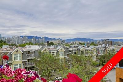 Fairview Slopes Townhouse for sale: Heather Court 2 Beds + Den + Storage 1,314 sq.ft. (Listed 2017-06-20)
